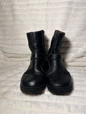Milwaukee Black Leather Women's Moto Boots with Side Zip